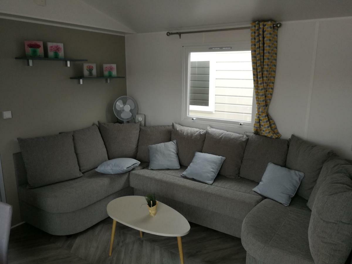 Bungalow 3Ch 2Sdb 8 Pers. Les Mathes Kültér fotó